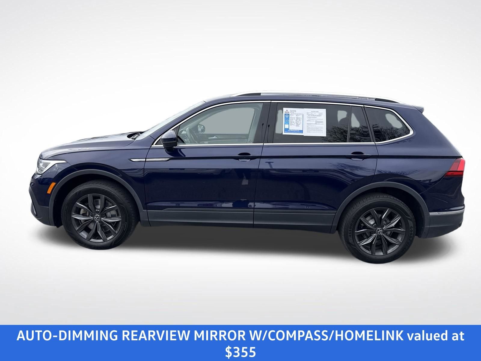 Certified 2023 Volkswagen Tiguan SE image 2