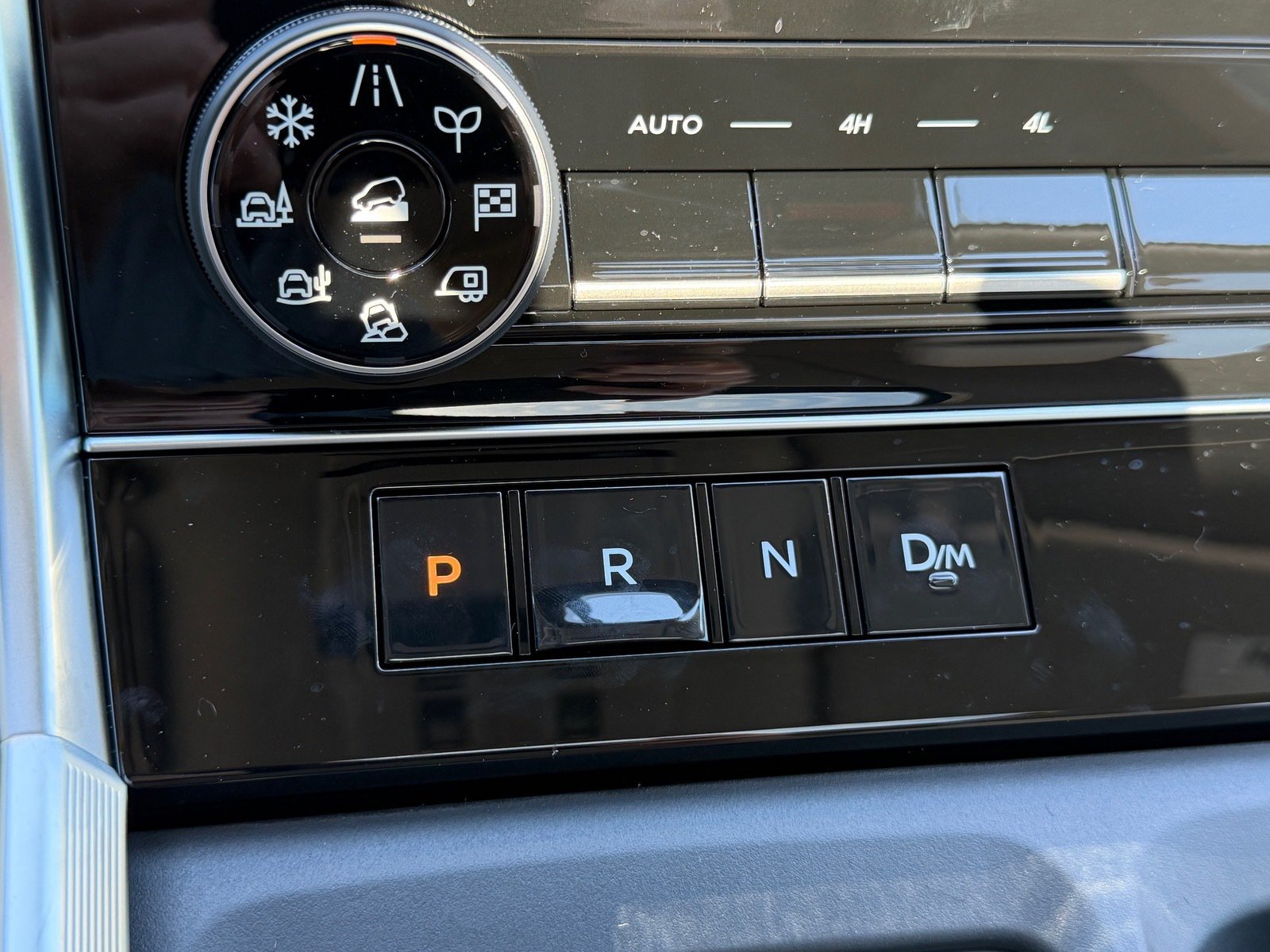 New 2027 Nissan Armada Platinum AWD/4WD image 27