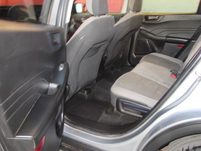 Used 2022 Ford Escape SE w/ Convenience Package image 13