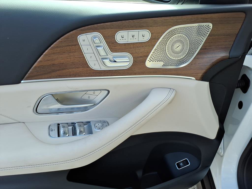 Certified 2025 Mercedes-Benz GLS 450 4MATIC image 14