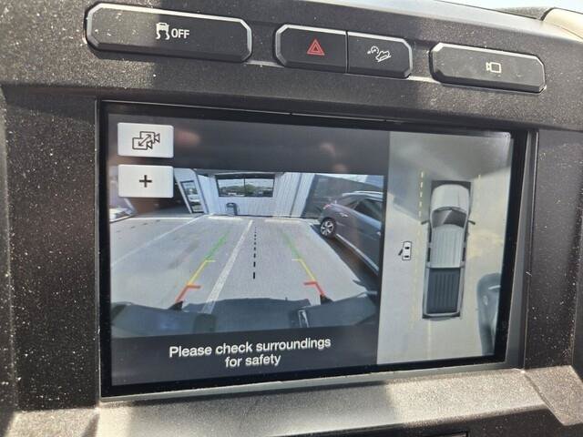 Used 2019 Ford F250 Lariat w/ Lariat Ultimate Package AWD/4WD image 11