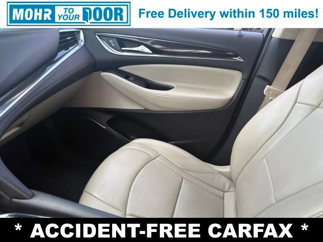 Used 2018 Buick Enclave Essence FWD image 31