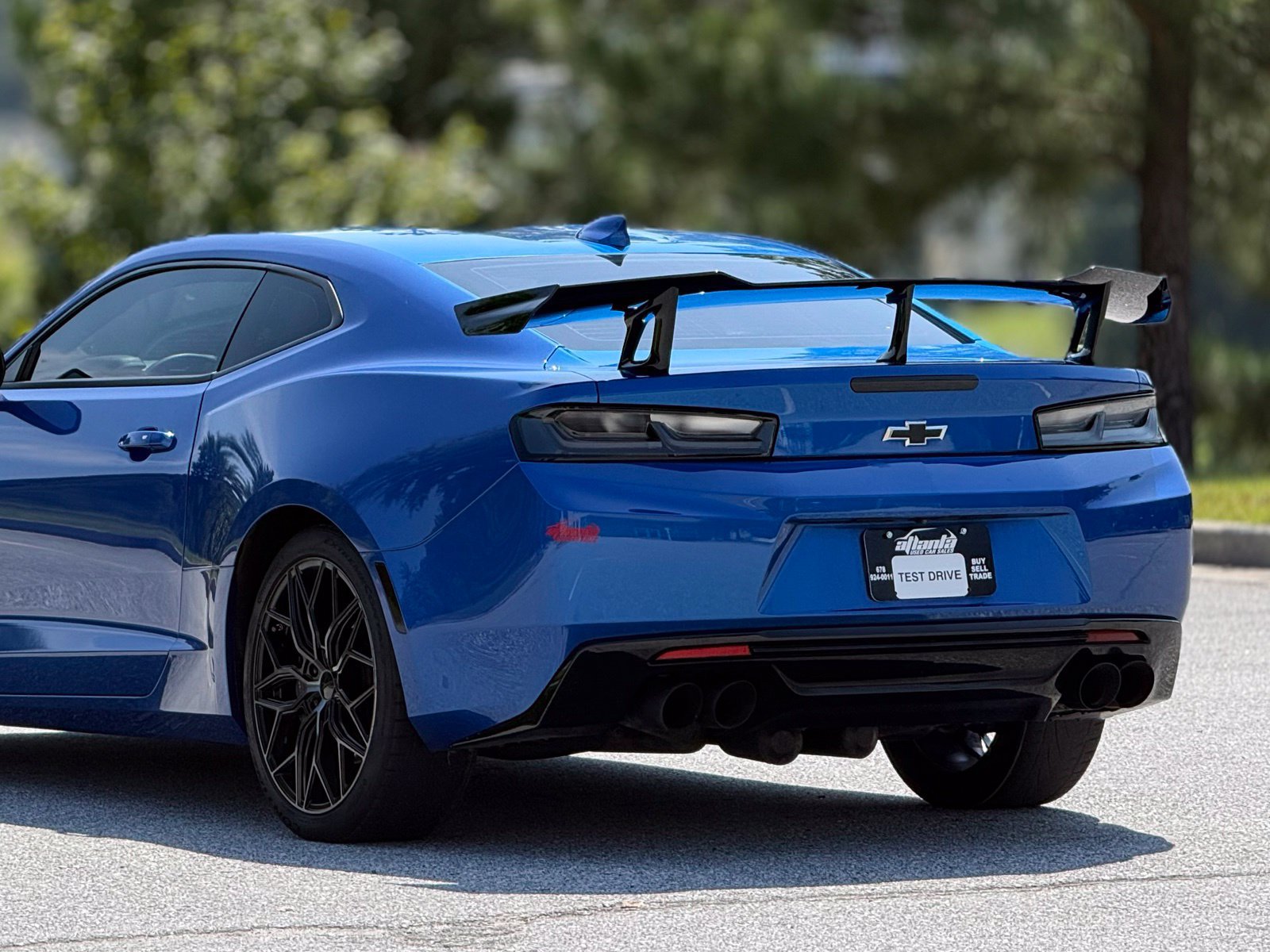 Used 2018 Chevrolet Camaro SS RWD image 43