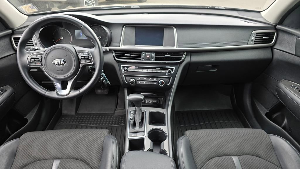 Used 2018 Kia Optima S w/ Panoramic Sunroof Package FWD image 18