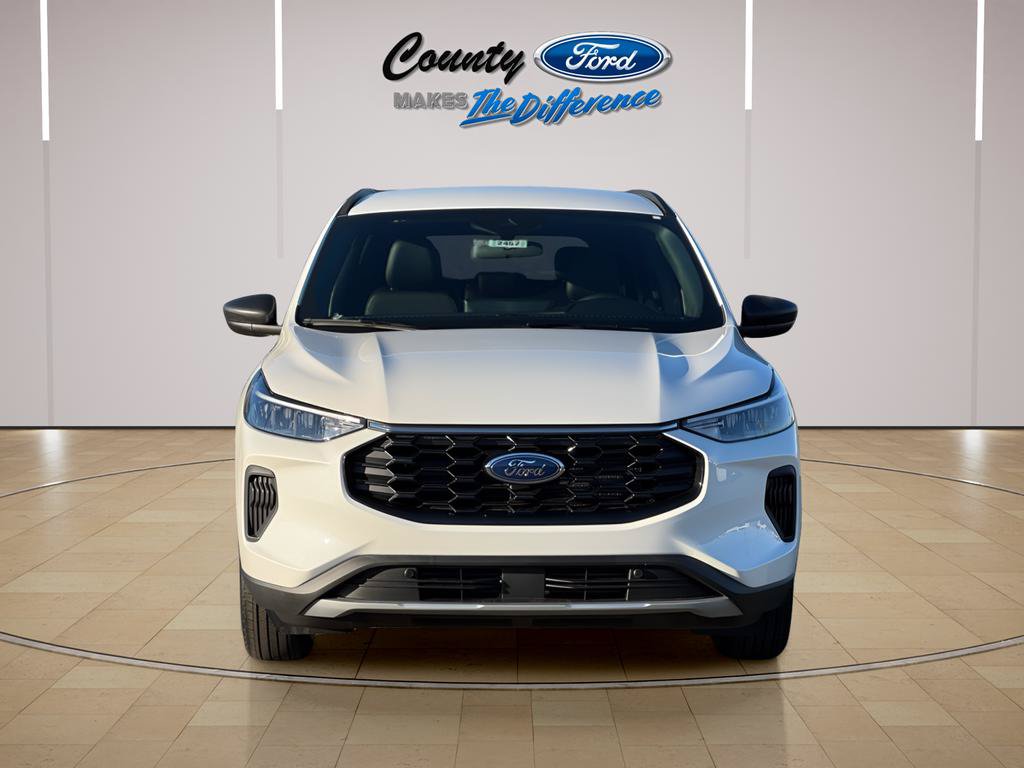 New 2026 Ford Escape ST-Line w/ Tech Pack #1 FWD image 4
