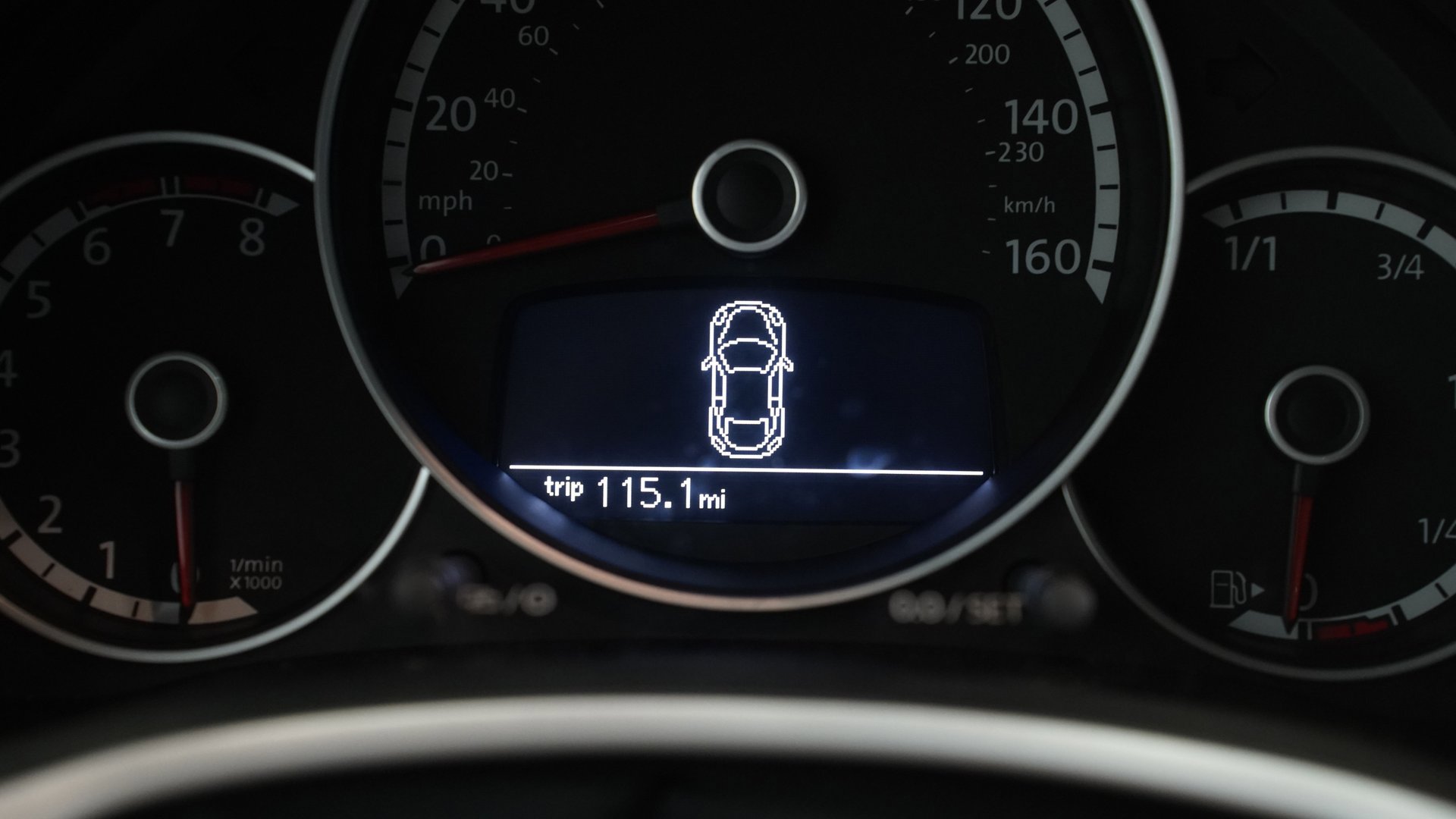 Used 2014 Volkswagen Beetle 1.8T image 32