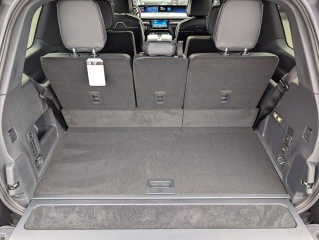 New 2025 Lincoln Navigator Reserve w/ Jet Appearance Package image 14