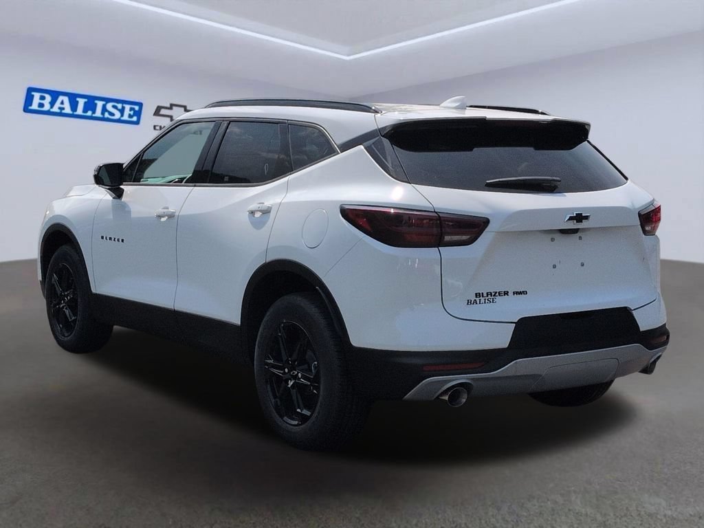 New 2026 Chevrolet Blazer LT w/ Sound & Technology Package AWD/4WD image 5