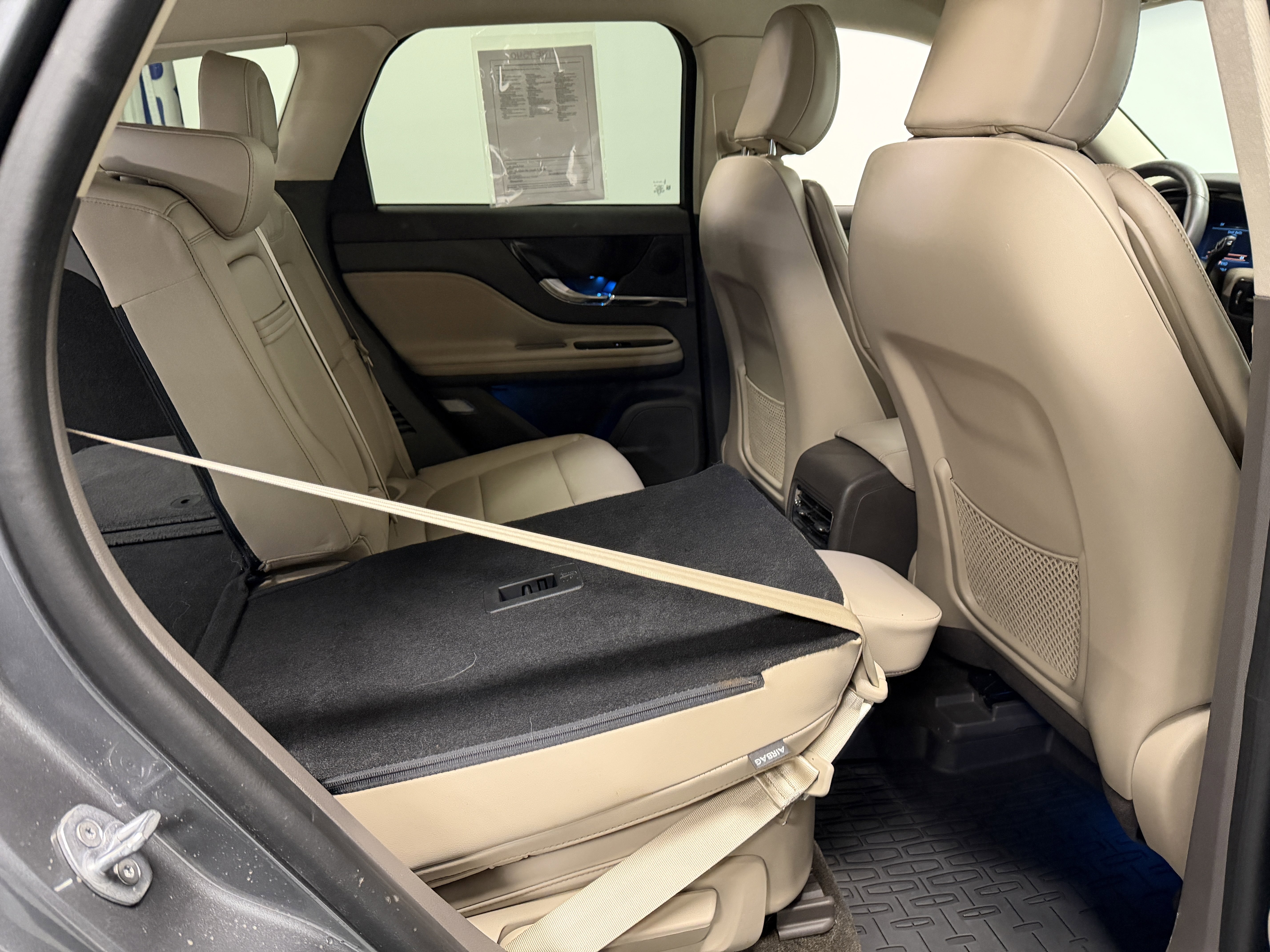 Used 2023 Lincoln Corsair Reserve w/ Equipment Group 201A image 26