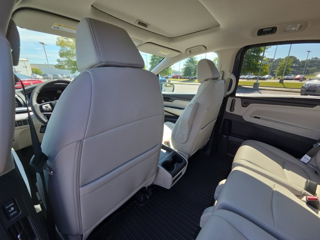 New 2027 Honda Odyssey EX-L image 14