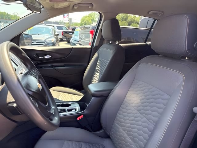 Used 2018 Chevrolet Equinox LT AWD/4WD image 17