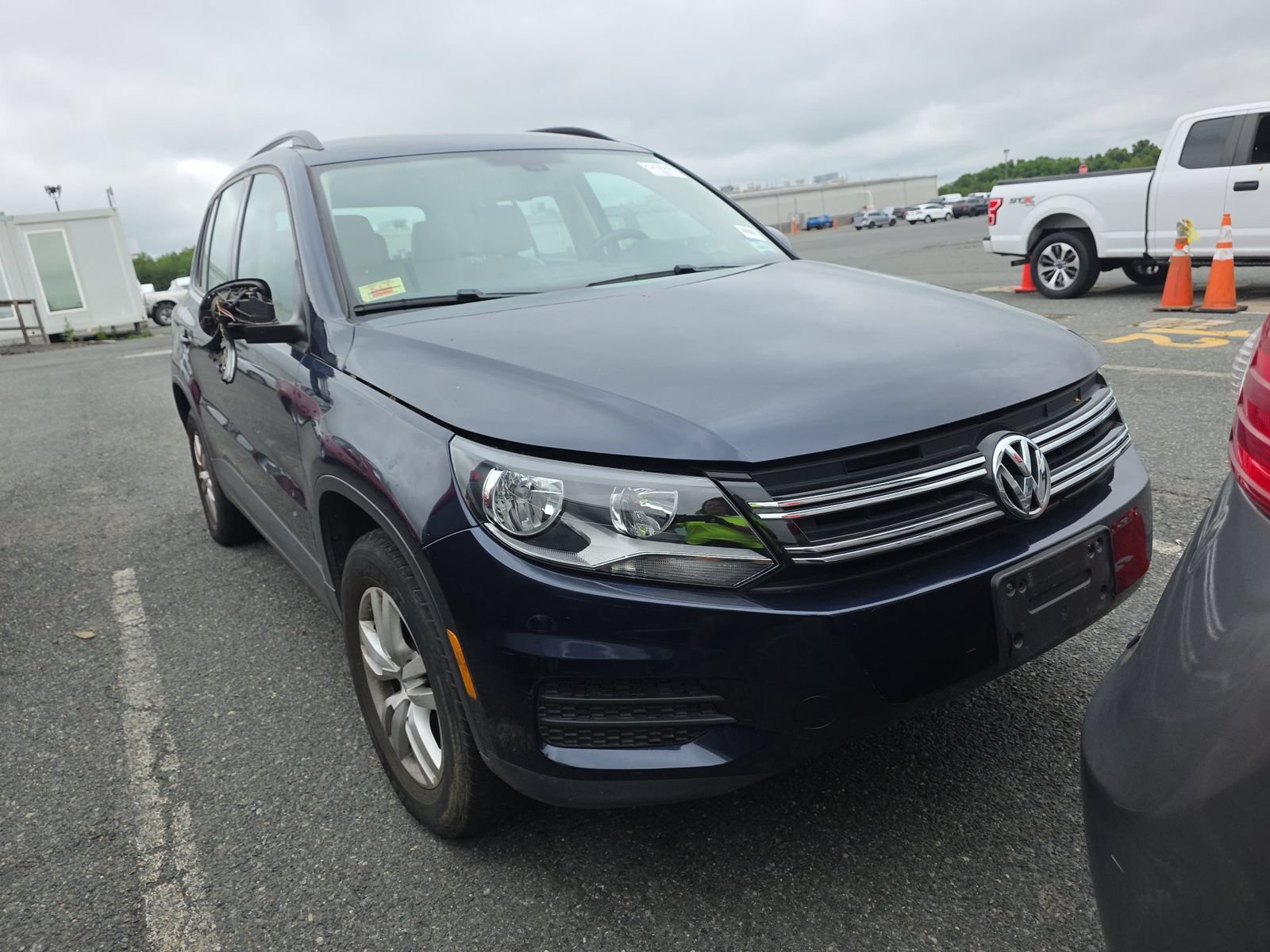 Used 2016 Volkswagen Tiguan S FWD video 2