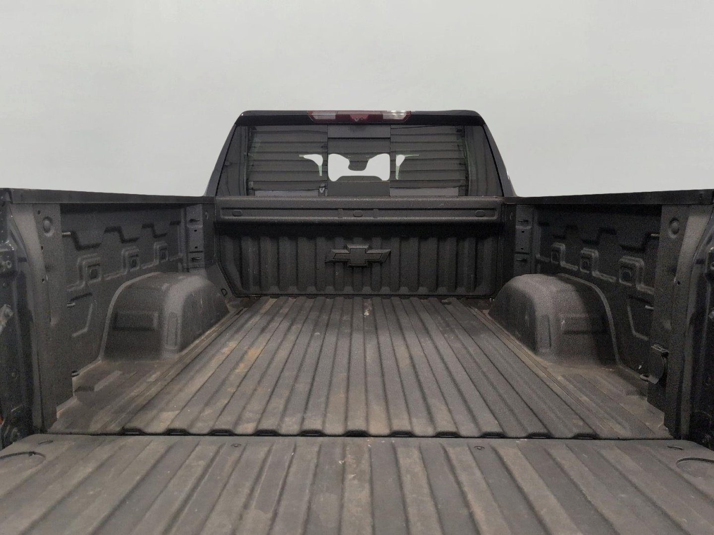 Certified 2024 Chevrolet Silverado 1500 LTZ w/ Technology Package AWD/4WD image 15