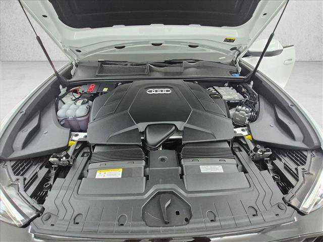 Used 2026 Audi Q8 Prestige w/ Prestige Package AWD/4WD image 27