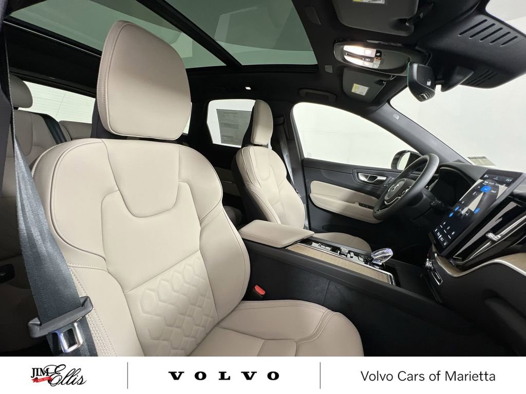 New 2026 Volvo XC60 B5 Plus w/ Protection Package Premier image 26