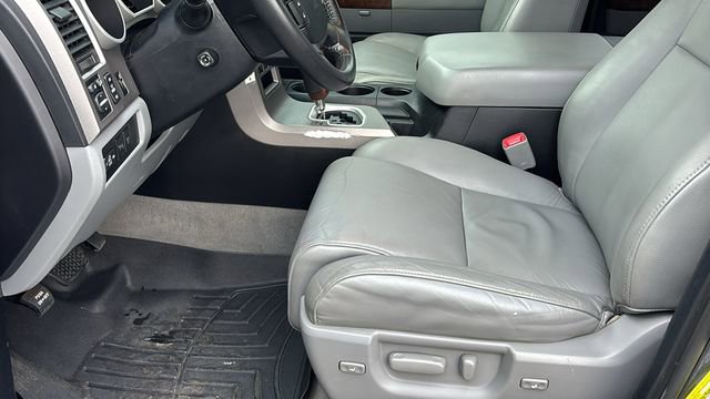 Used 2010 Toyota Tundra Limited image 25