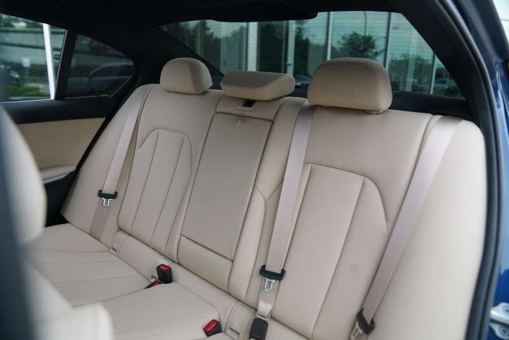 Used 2021 BMW 330e xDrive AWD/4WD image 33