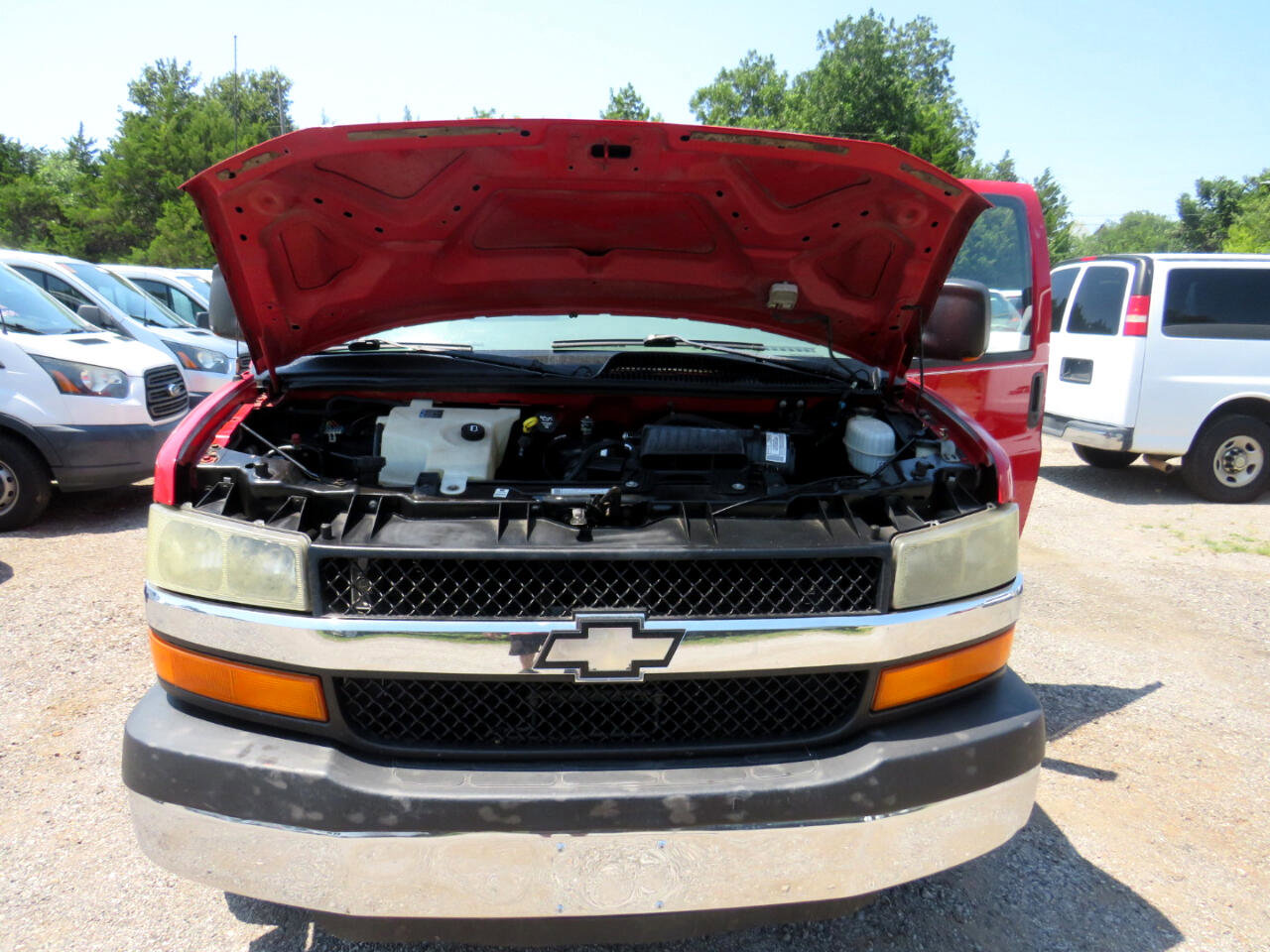 Used 2003 Chevrolet Express 2500 Passenger w/ LS Preferred Equipment Group image 38
