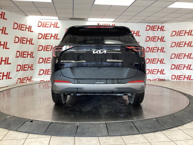 New 2026 Kia Sportage EX w/ EX Panorama Roof Package FWD image 6