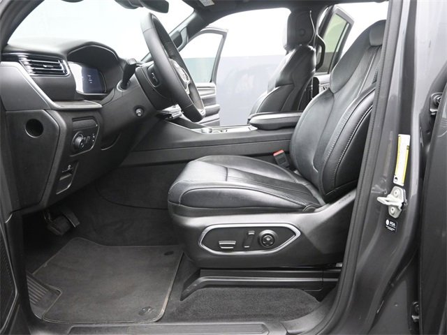 Used 2024 Jeep Wagoneer L Series II w/ Flexible Seating Group image 10