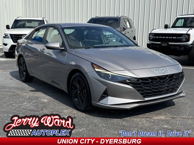 Used 2023 Hyundai Elantra SEL