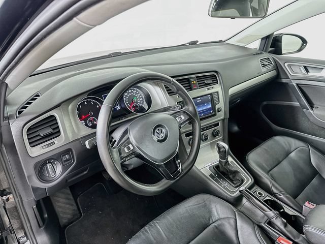 Used 2017 Volkswagen Golf S AWD/4WD image 3