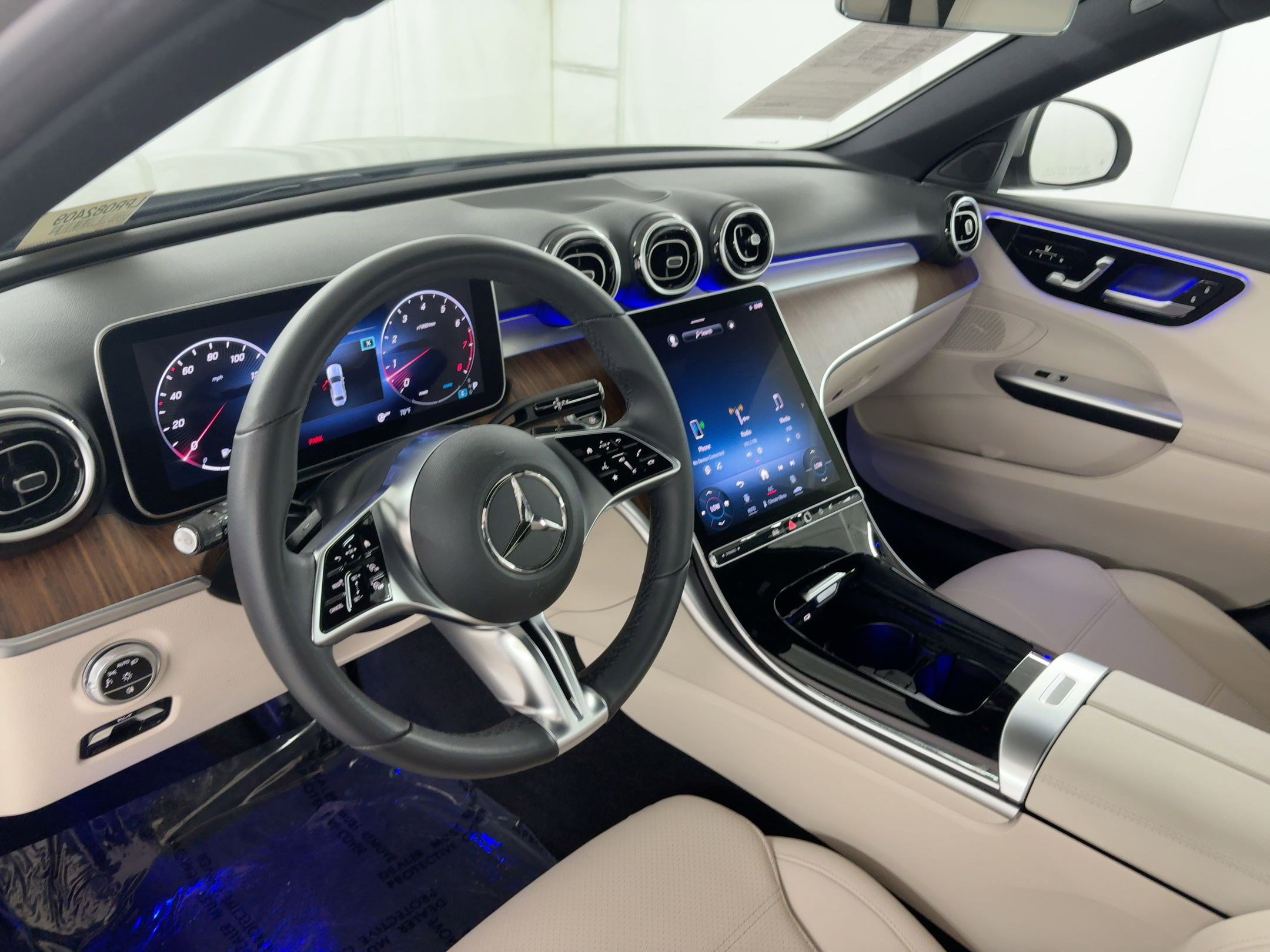 Certified 2023 Mercedes-Benz C 300 Sedan image 4