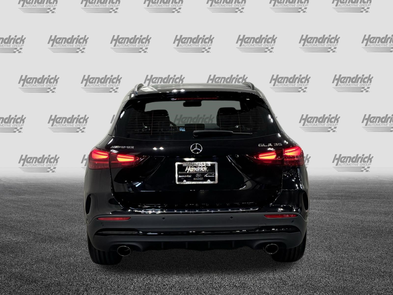New 2026 Mercedes-Benz GLA 35 AMG 4MATIC image 7