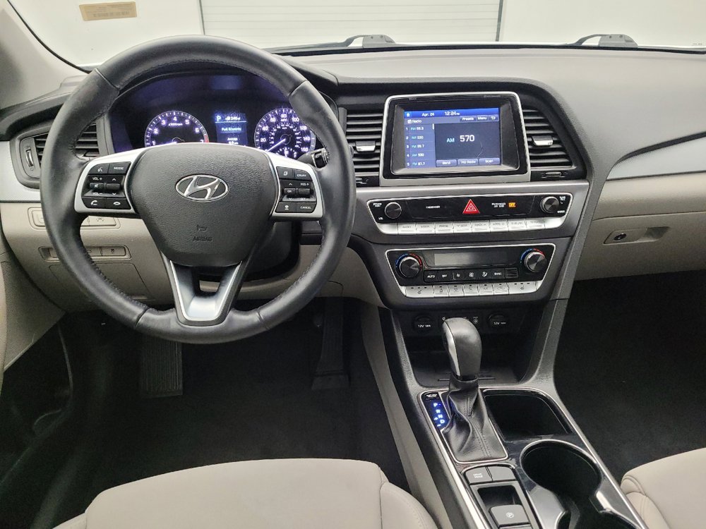 Used 2018 Hyundai Sonata SEL w/ Tech Package 04 FWD image 22