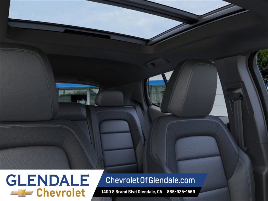 New 2026 Chevrolet Equinox EV LT image 24