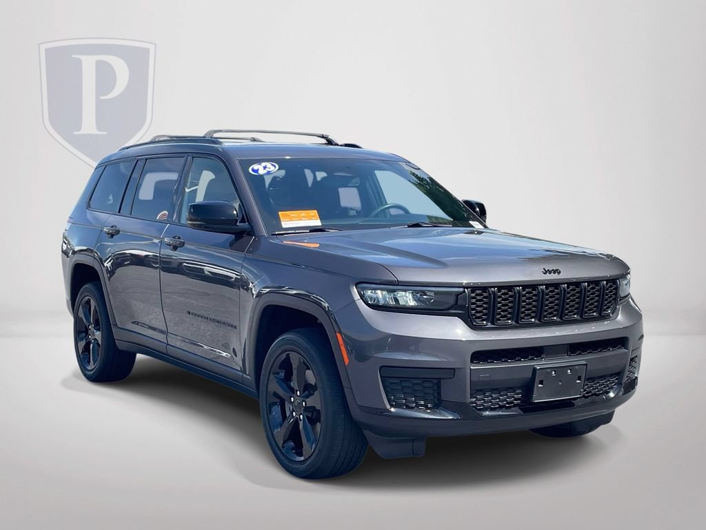 Certified 2023 Jeep Grand Cherokee L Laredo AWD/4WD image 2