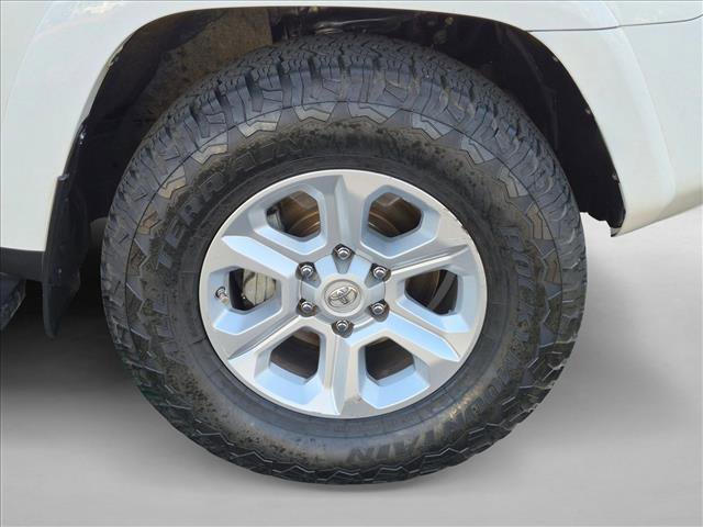 Used 2020 Toyota 4Runner SR5 Premium AWD/4WD image 23