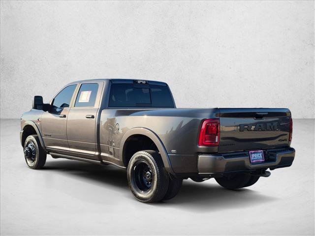 Used 2025 RAM 3500 Limited AWD/4WD image 6