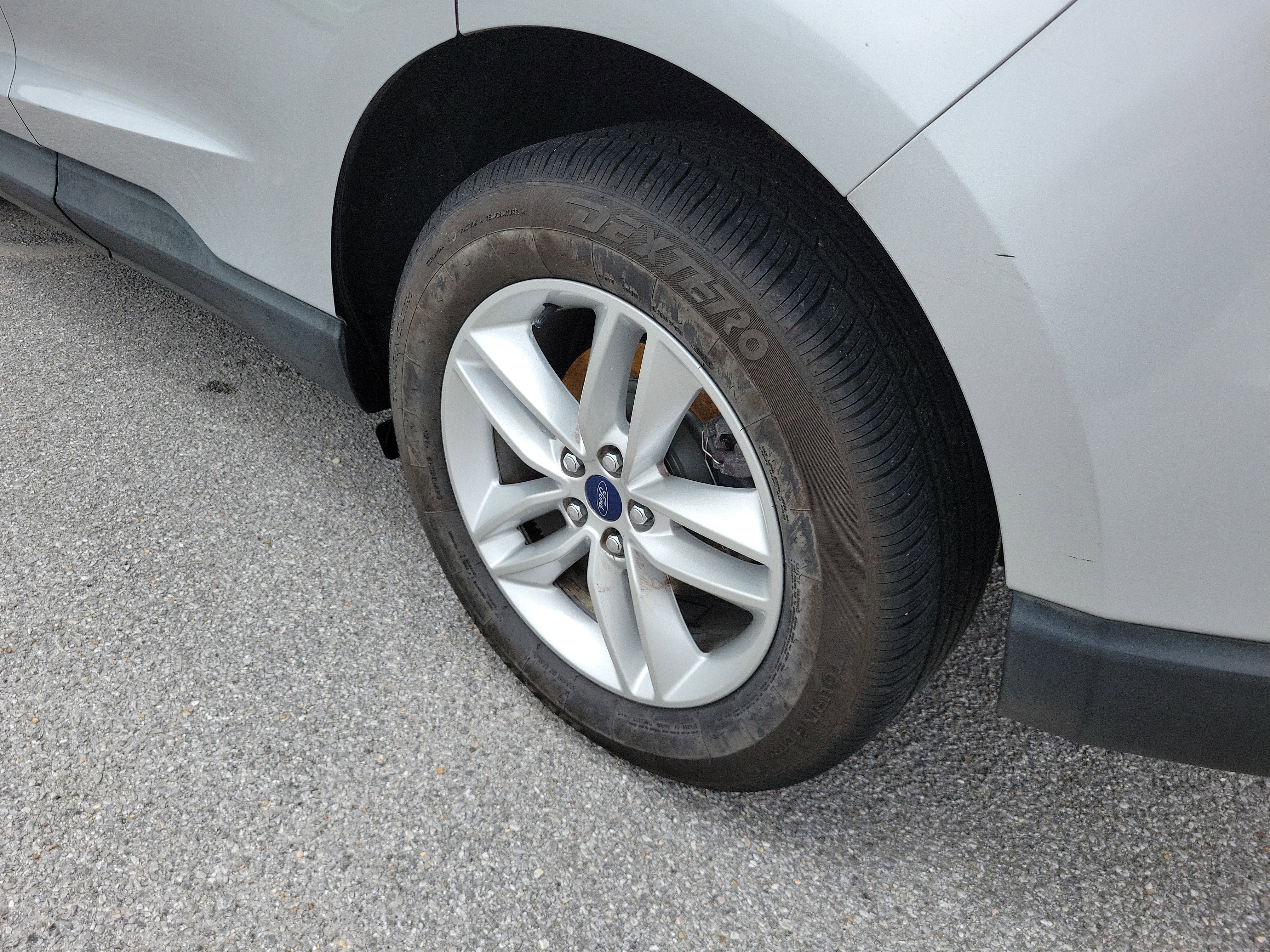Used 2016 Ford Edge SEL w/ Equipment Group 201A FWD image 26