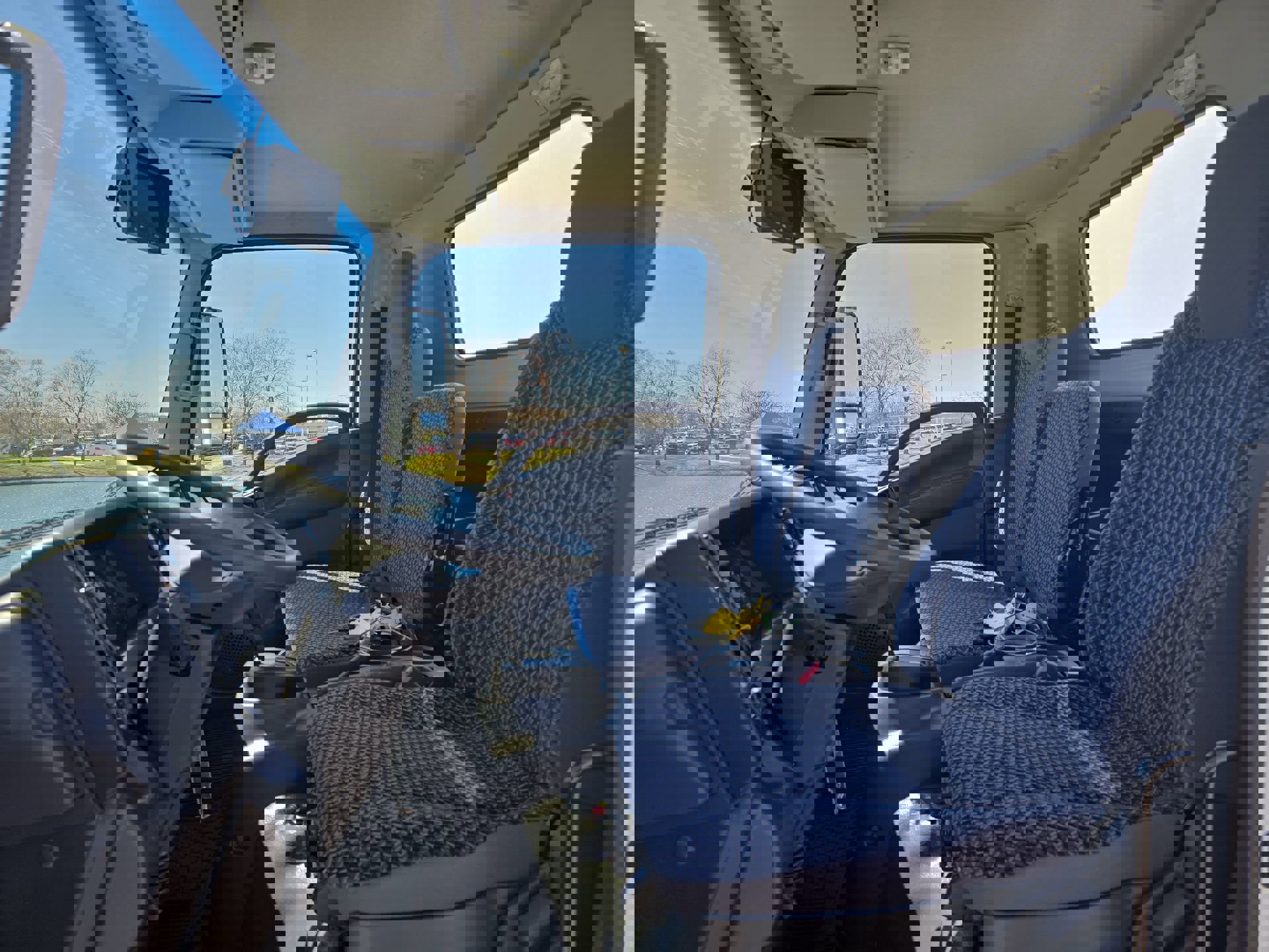 New 2025 Chevrolet Low Cab Forward image 16