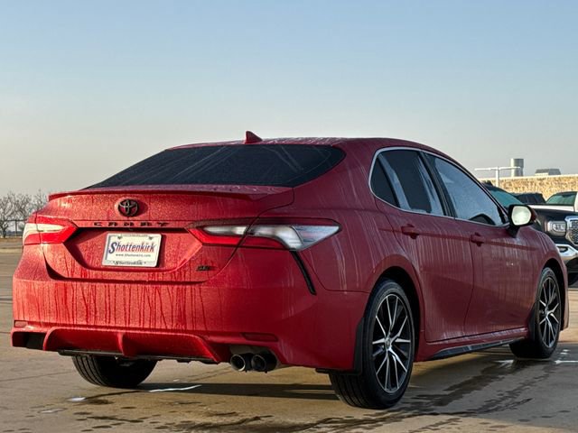 Used 2023 Toyota Camry SE image 8