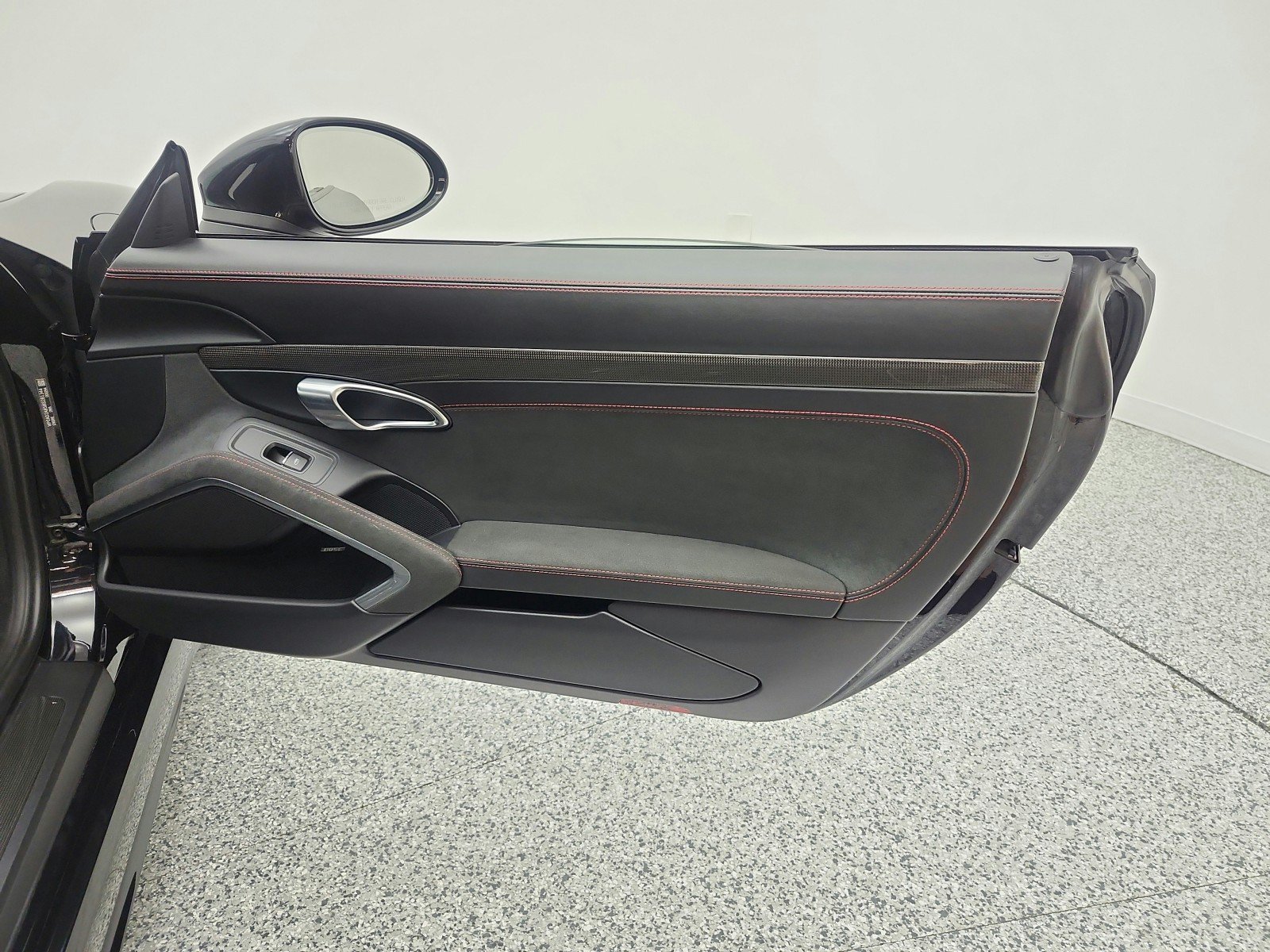 Used 2021 Porsche 718 Cayman GTS RWD image 19