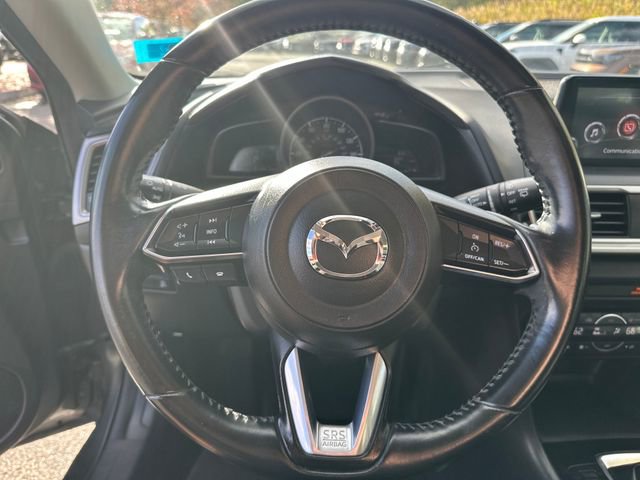 Used 2018 MAZDA MAZDA3 Touring image 13