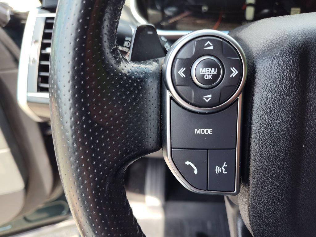 Used 2016 Land Rover Range Rover Sport Supercharged AWD/4WD image 25