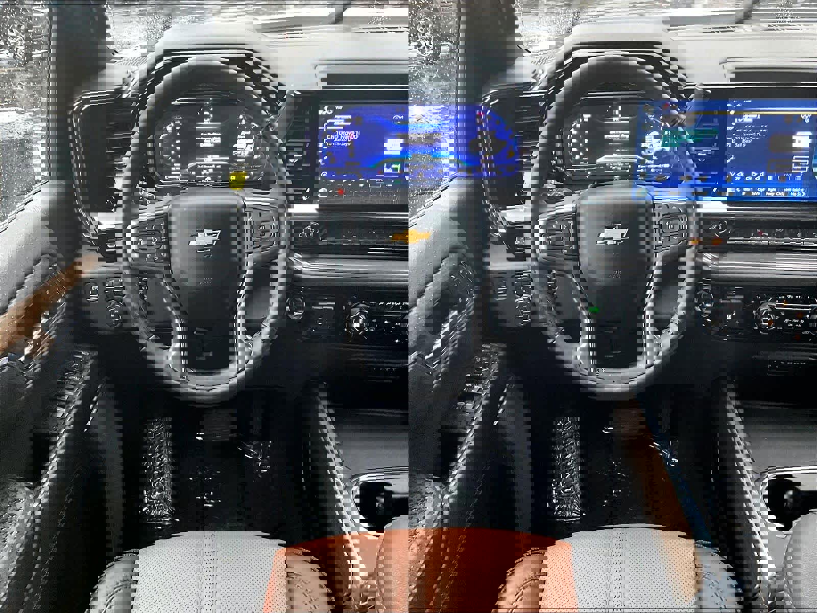 Used 2024 Chevrolet Silverado 2500 High Country w/ High Country Premium Package image 16