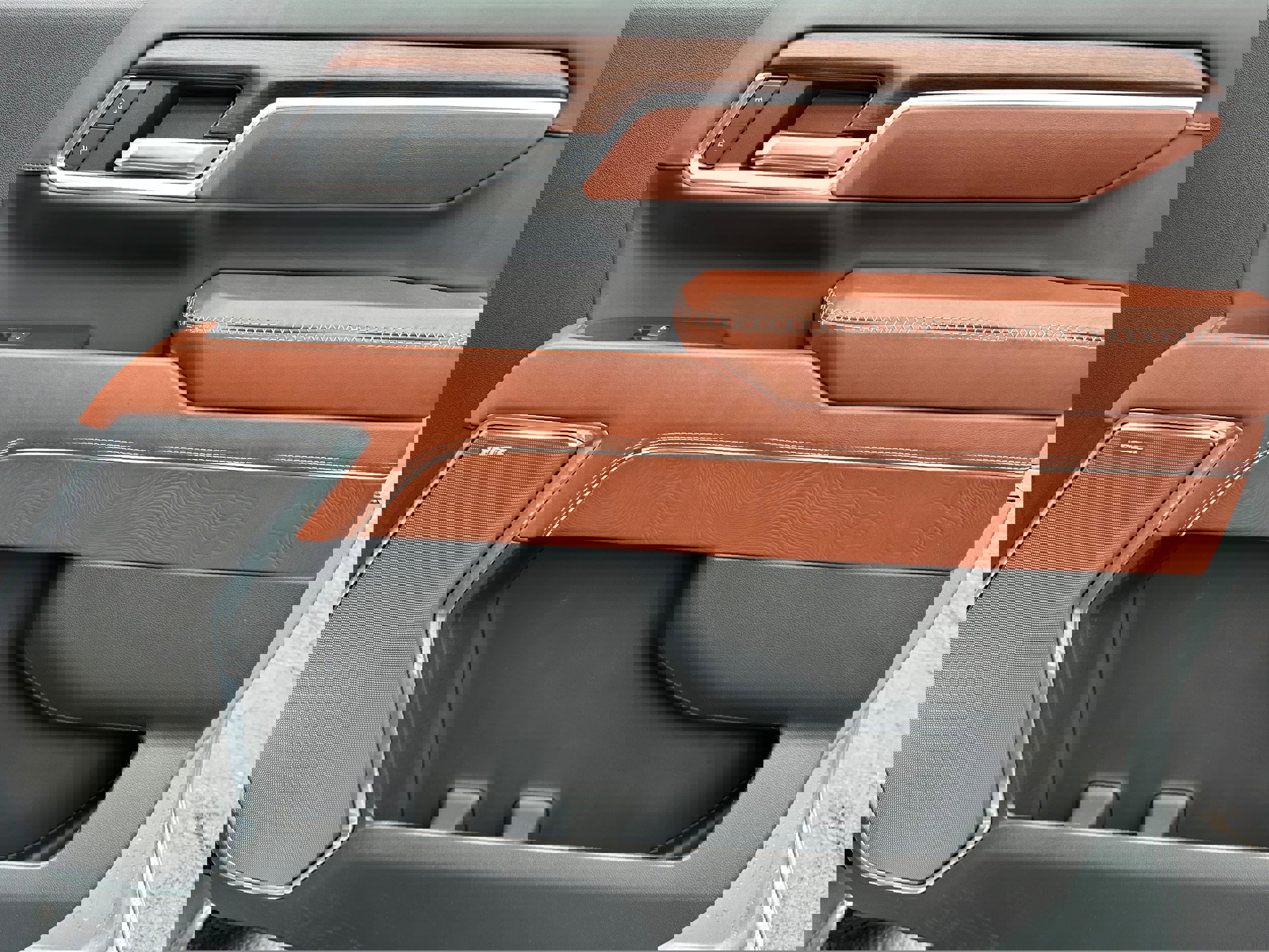 Used 2024 GMC Sierra 2500 Denali Ultimate image 30