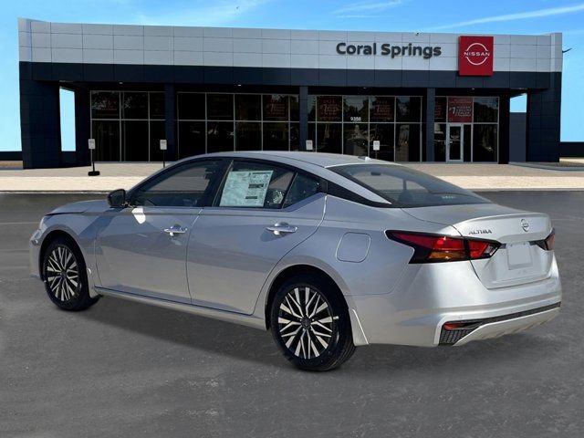 New 2026 Nissan Altima 2.5 SV image 3