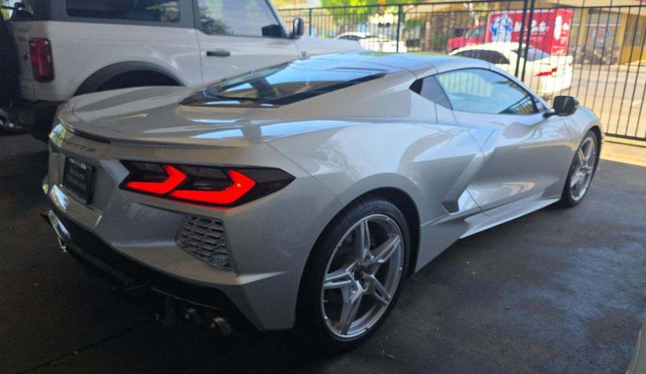 Used 2020 Chevrolet Corvette Stingray Coupe w/ Chrome Exterior Badge Package image 3
