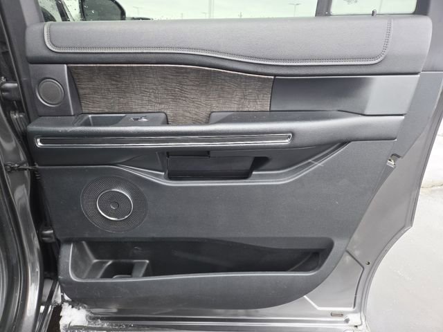Used 2018 Ford Expedition Max Limited w/ Equipment Group 301A image 34