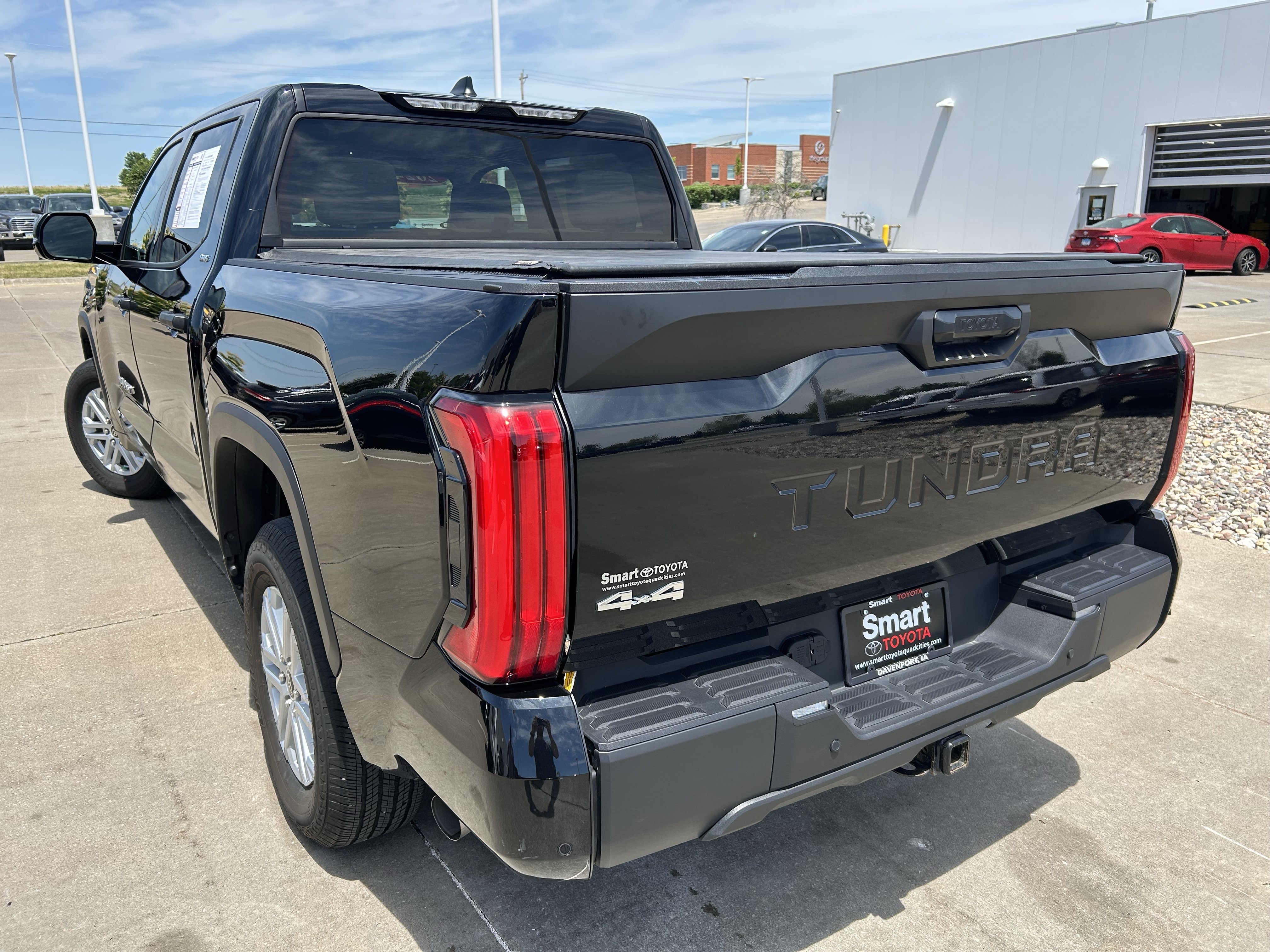 Used 2024 Toyota Tundra SR5 w/ SR5 Convenience Package AWD/4WD image 4