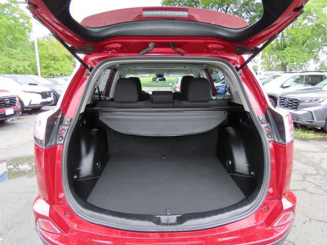 Used 2018 Toyota RAV4 XLE w/ Plus Extra Value Package AWD/4WD image 12