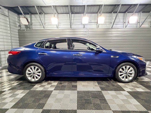 Used 2018 Kia Optima EX w/ Technology Package image 9