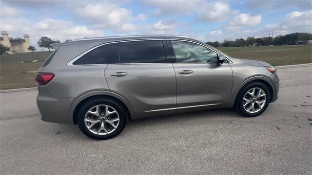 Used 2019 Kia Sorento SX w/ SX Touring Package image 9