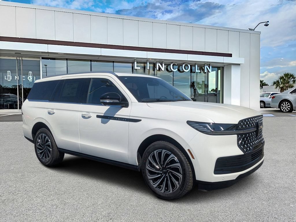 New 2026 Lincoln Navigator Black Label AWD/4WD image 1