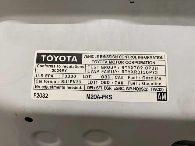 Used 2024 Toyota Corolla Cross L FWD image 81